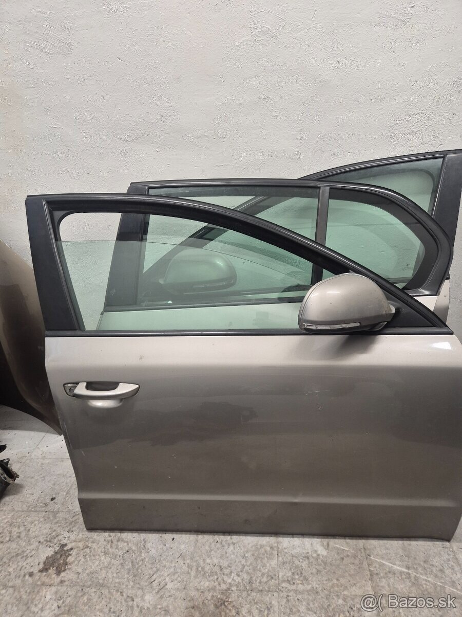 Predám dvere pre Škoda Superb 2 II sedan - 2