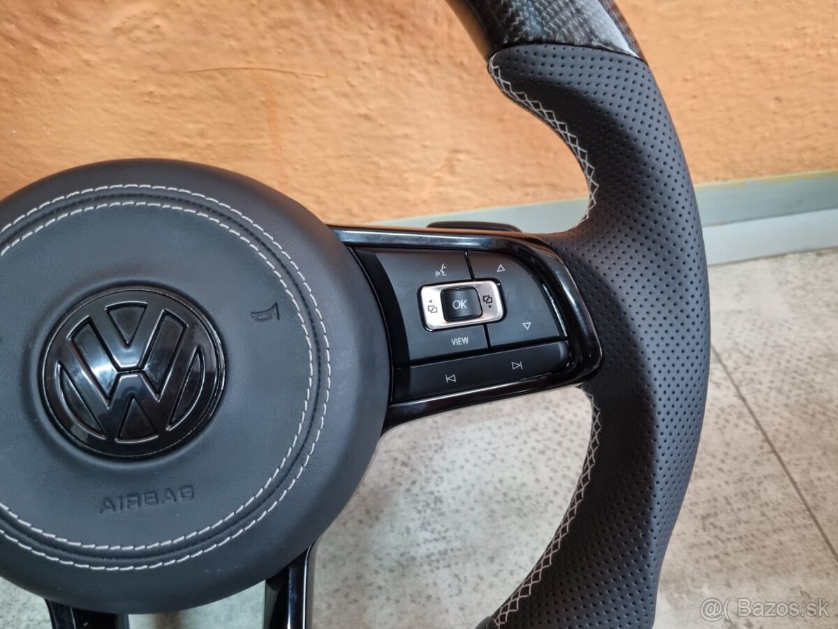 VOLANT VOLKSWAGEN R RLINE GTI - KOZA / KARBÓN - 2