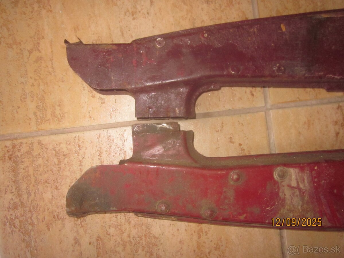 Jawa 250 350 panelka kryt reťaze - 2