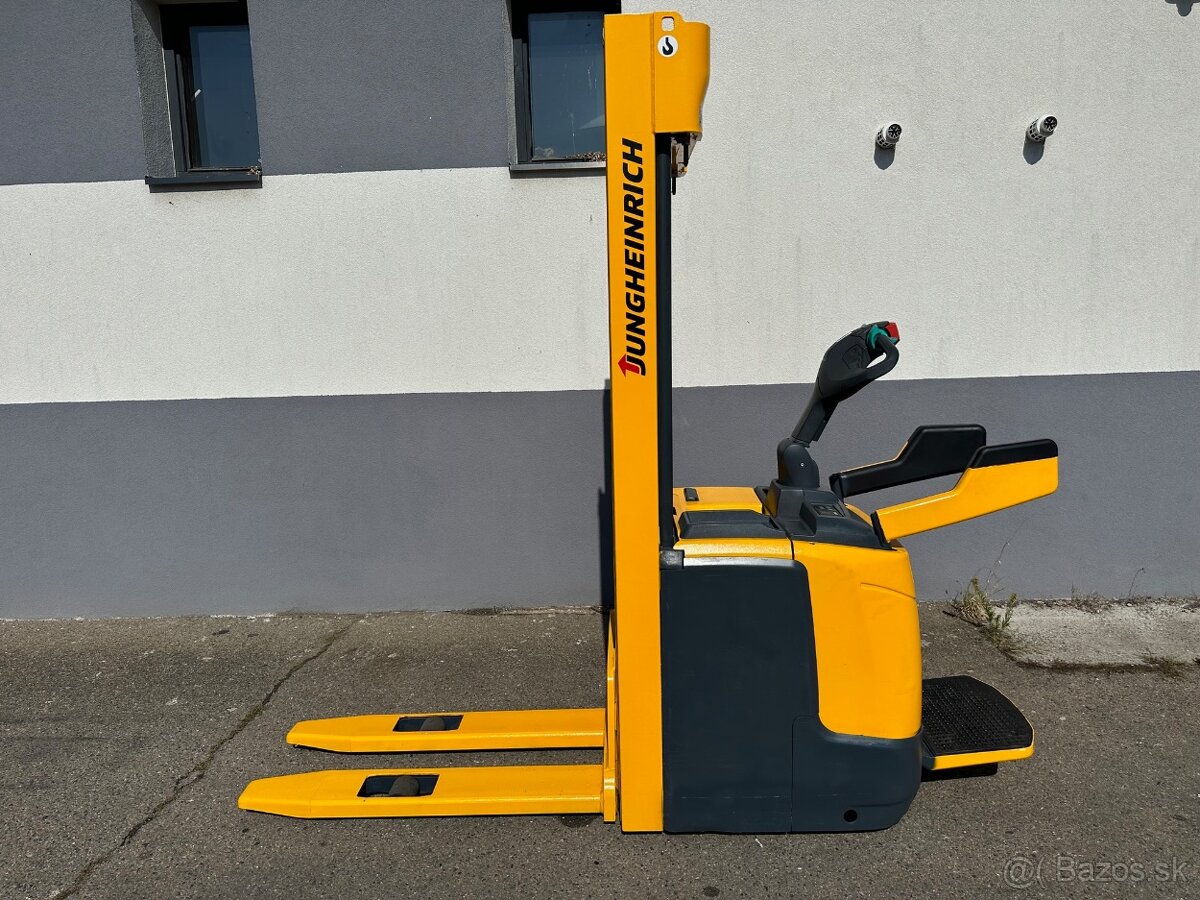 Vysokozdvižný vozík Jungheinrich AKU ERC214 TRIPL - 2