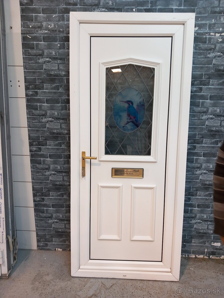 Plastové dvere č.194. 92x210cm L - 2