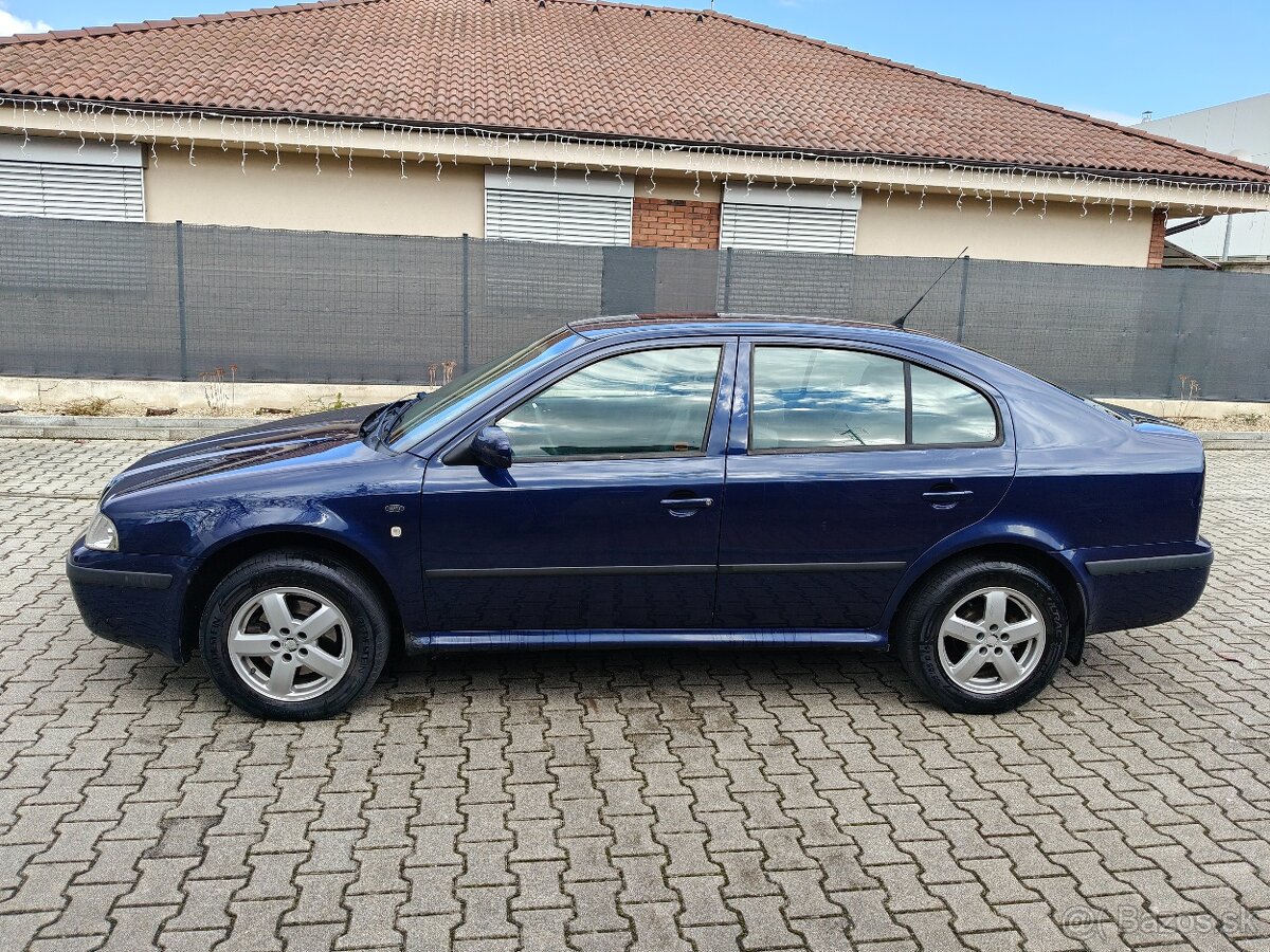 Predám Škoda Octavia 2.0i LPG R.v2003 Elegance - 2
