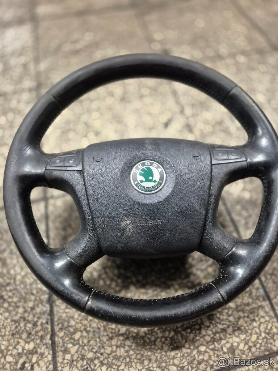Predám multifunkčný volant pre Škoda Octavia II 2 predface - 2
