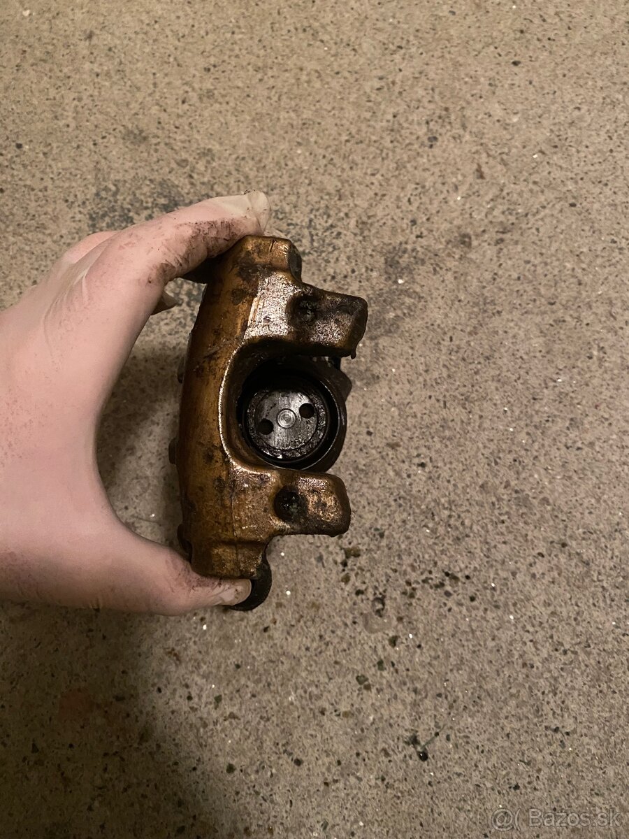 Brzdovy strmen zadny ford focus mk3 - 2