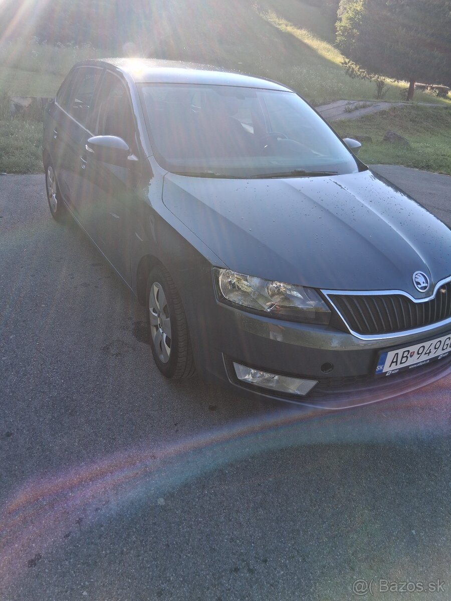 Predam škodu Rapid Spaceback 1.4 tdi r.v.2016 - 2