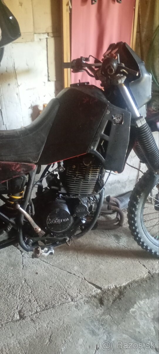 CAGIVA T4 350e