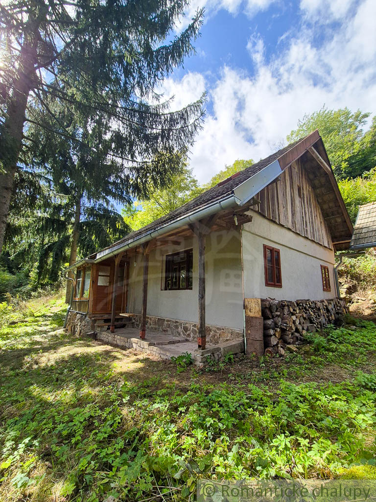 Pôvodný banícky dom s veľkou slnečnou záhradou, Banská Hod - 2