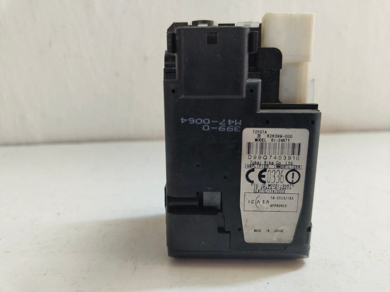 Spínacia skrinka Toyota Corolla Verso 626399-000 50€ - 2