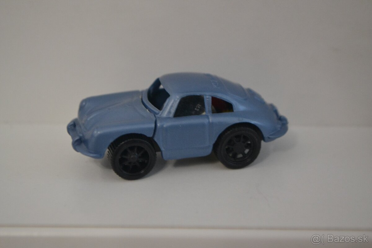 KINDER autíčka- - 2