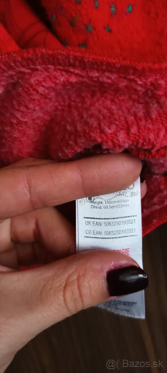 mikiny a svetre velk. 116 - 2