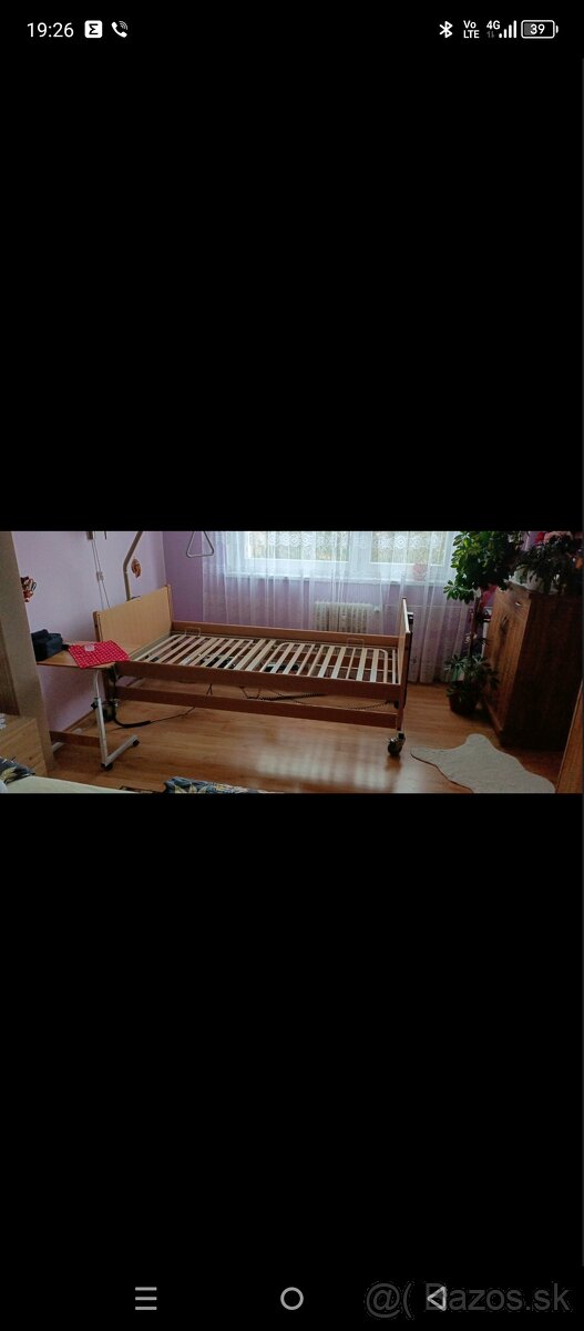 Polohovateľná posteľ - 2