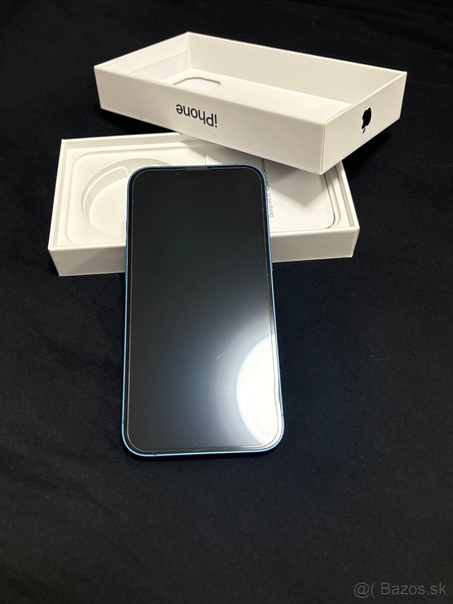 Svetlo modrý IPhone13 - 2