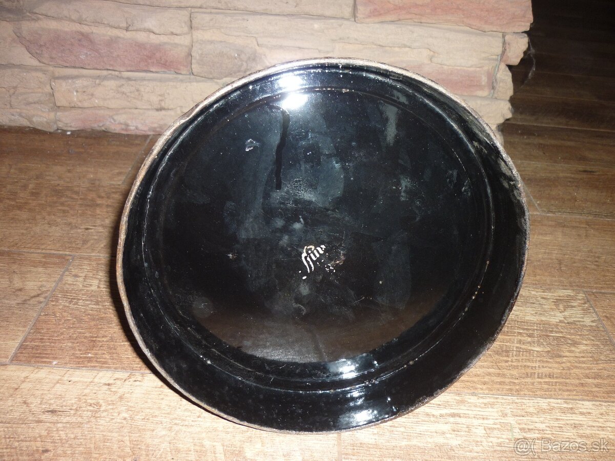 Smaltovaná konva - 2