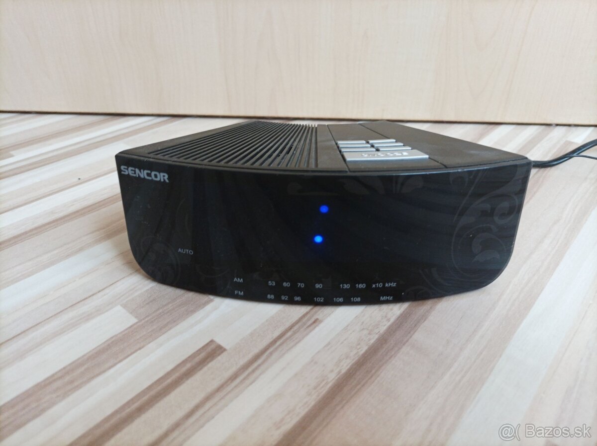 Rádiobudík Sencor SRC108B - 2