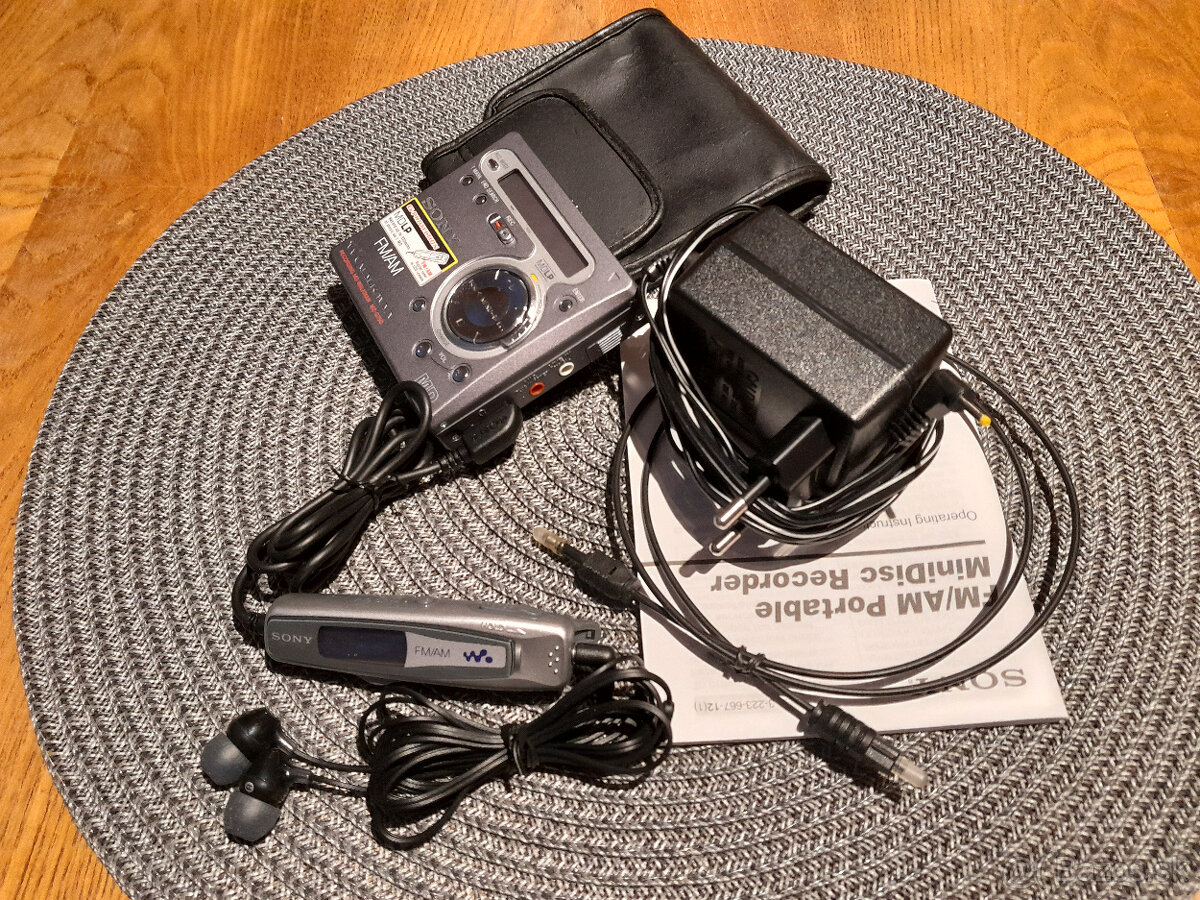MiniDisc Recorder SONY MZ-G750 + stereomikrofón - 2