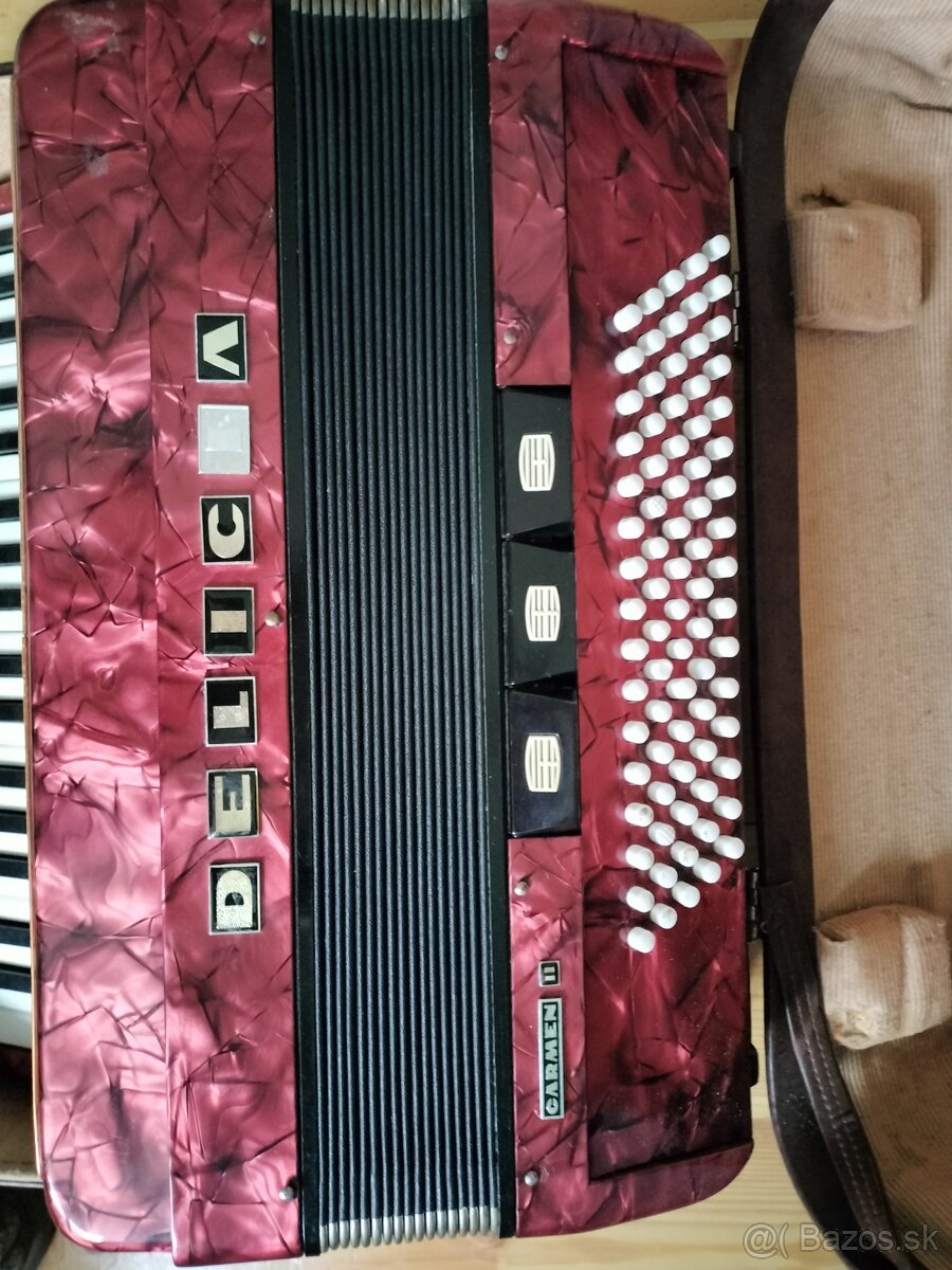 Akordeón Delicia 80, Carmen 2 - 2