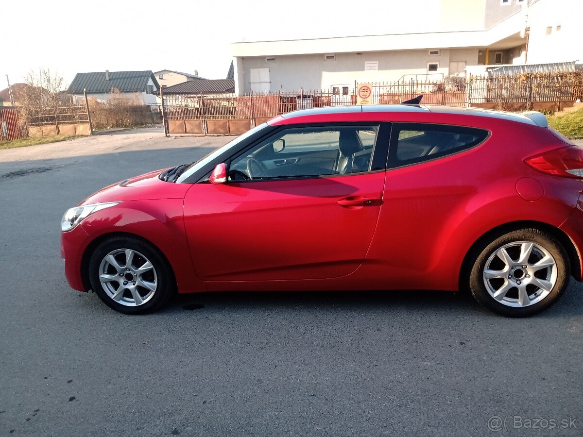Predám Hyunday Veloster - 2