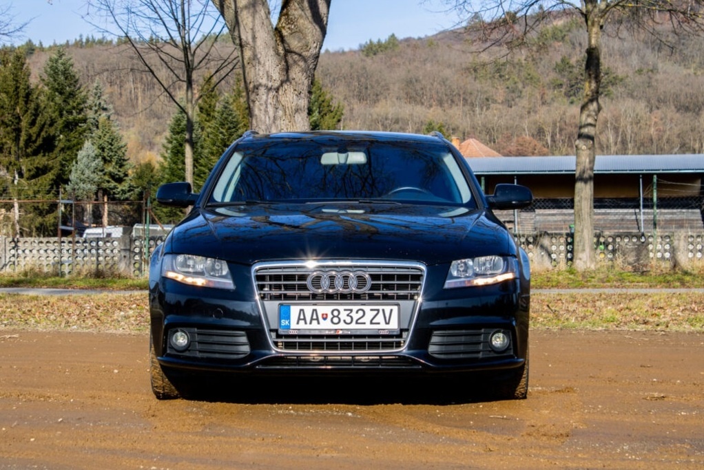 Audi A4 Avant 2011 - 2