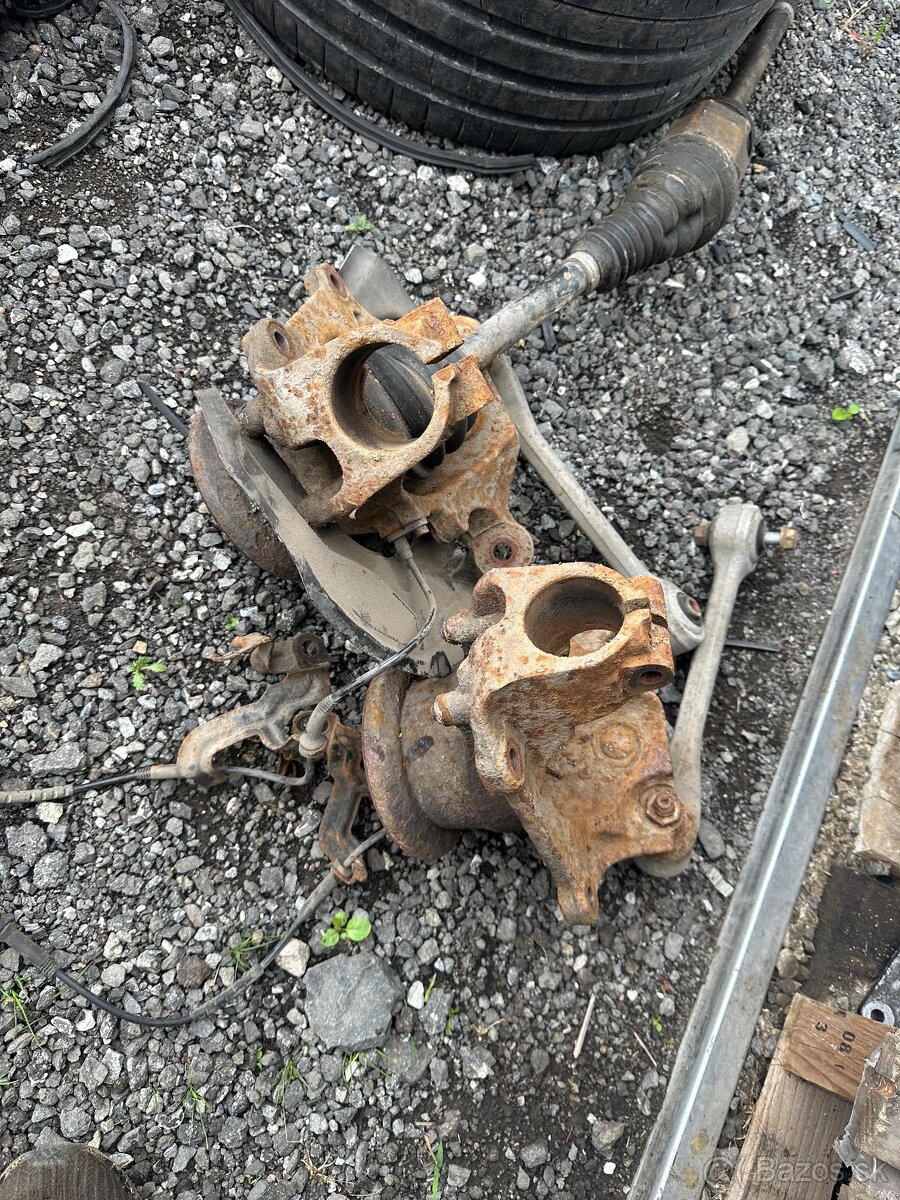 Predna otoč BMW e60 e61 xdrive - 2