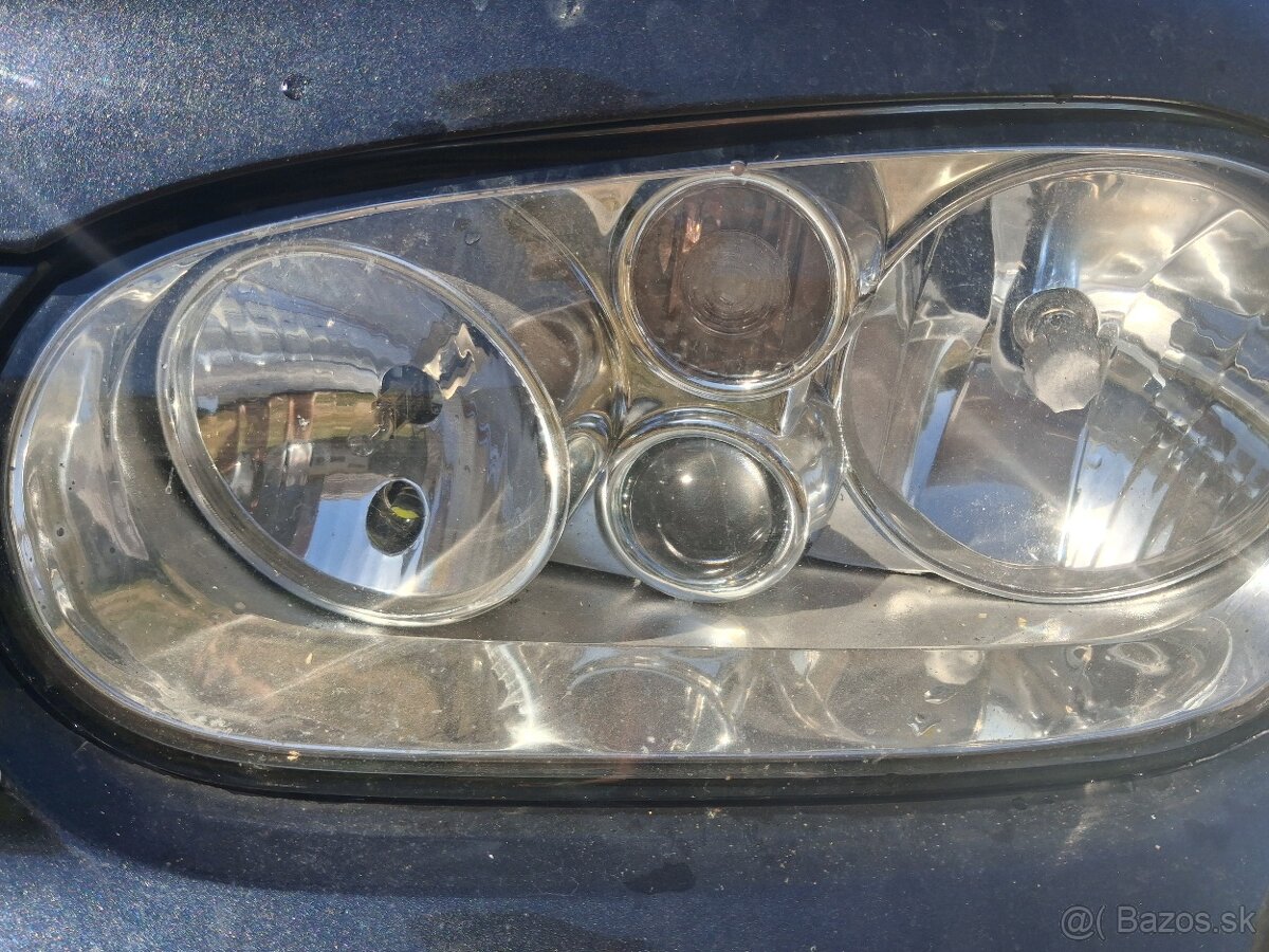 Svetla golf 4 - 2