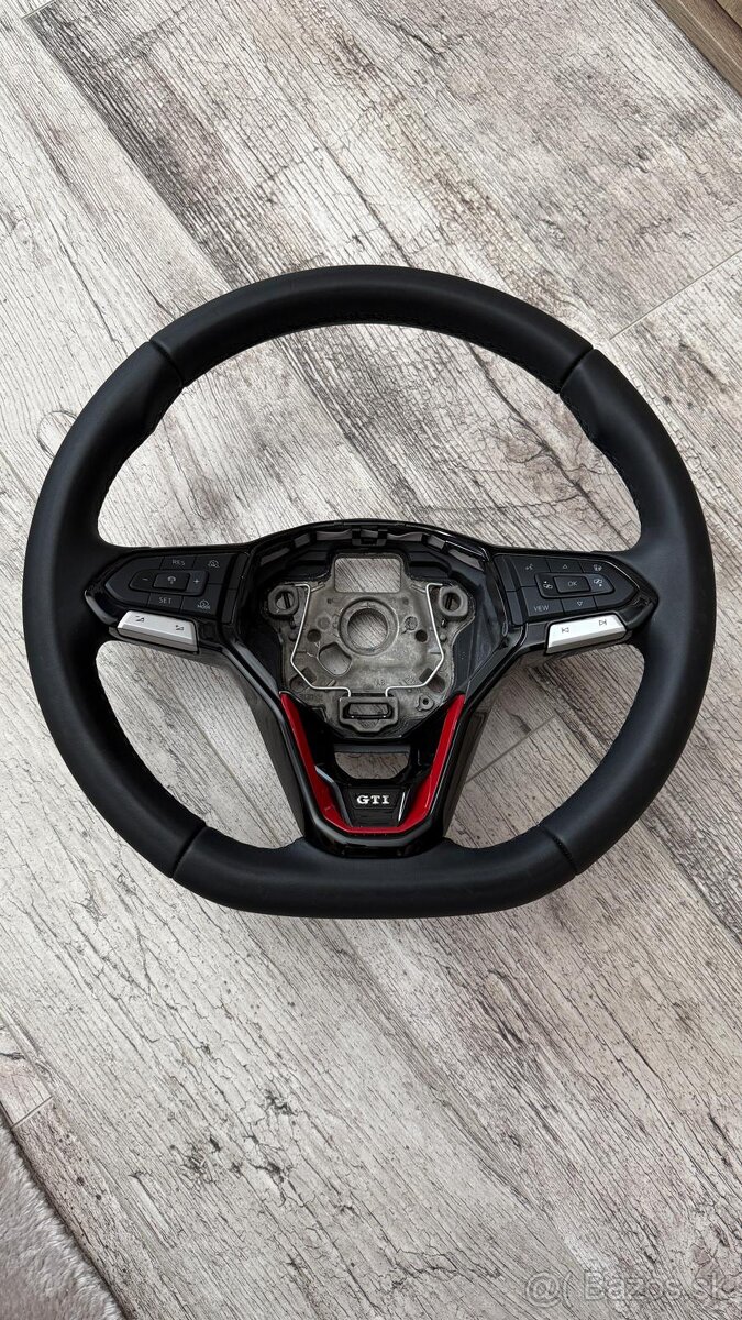 Volkswagen golf 8 gti + airbag - 2