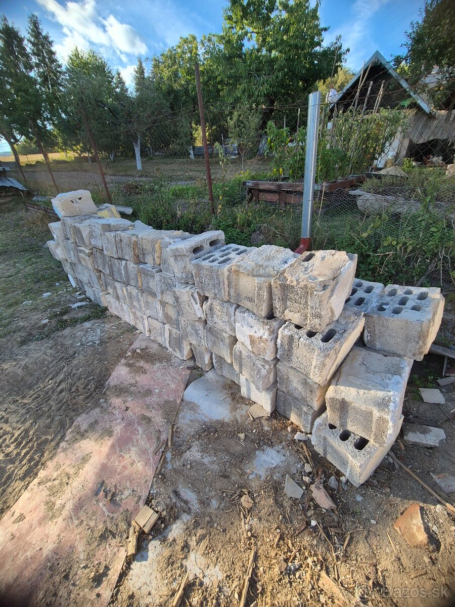 Betónové Kvadre za odvoz - 2