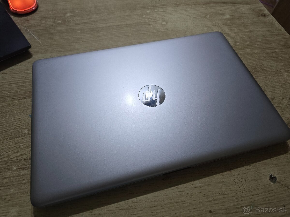 Hp 250 G6 v super stave s 8gb ram a 256gb ssd diskom vdaka c - 2