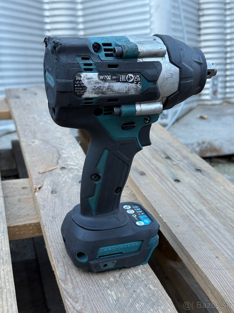 AKU razovy uťahovák Makita - 2