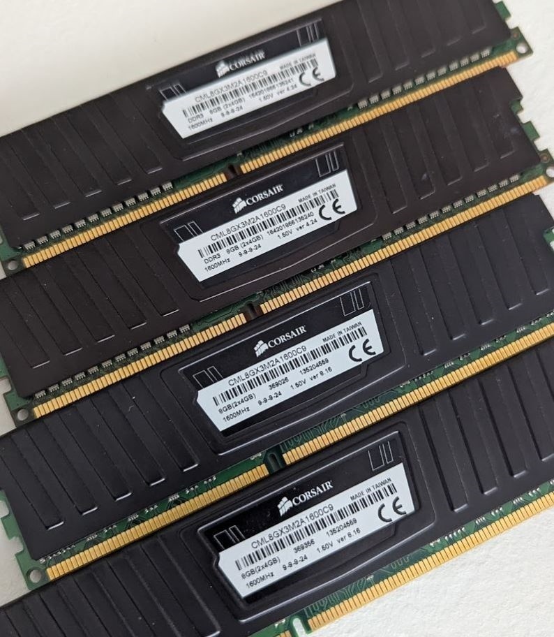 Corsair Vengeance DDR3 16GB - 2