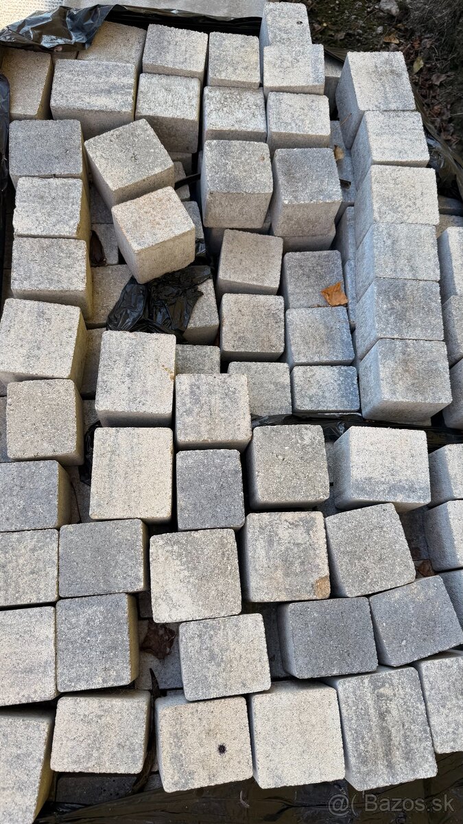 zámková dlažba kocka hrubka 8cm - 2