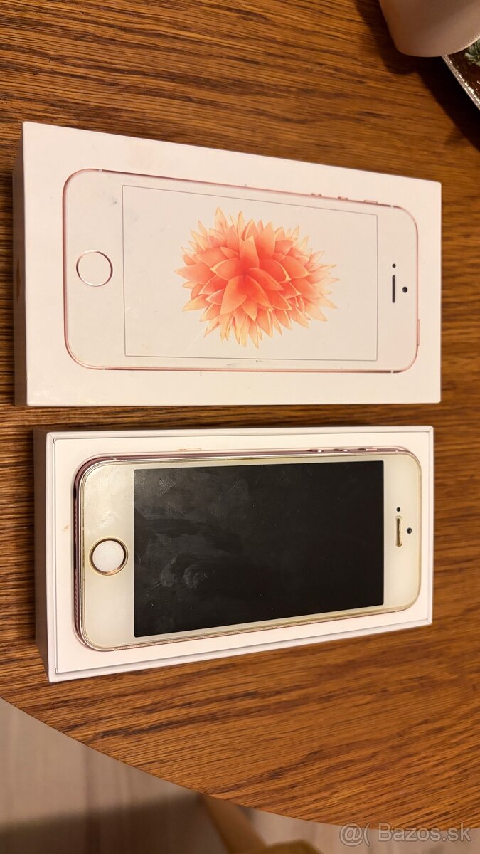Apple iPhone SE 16 GB - 2