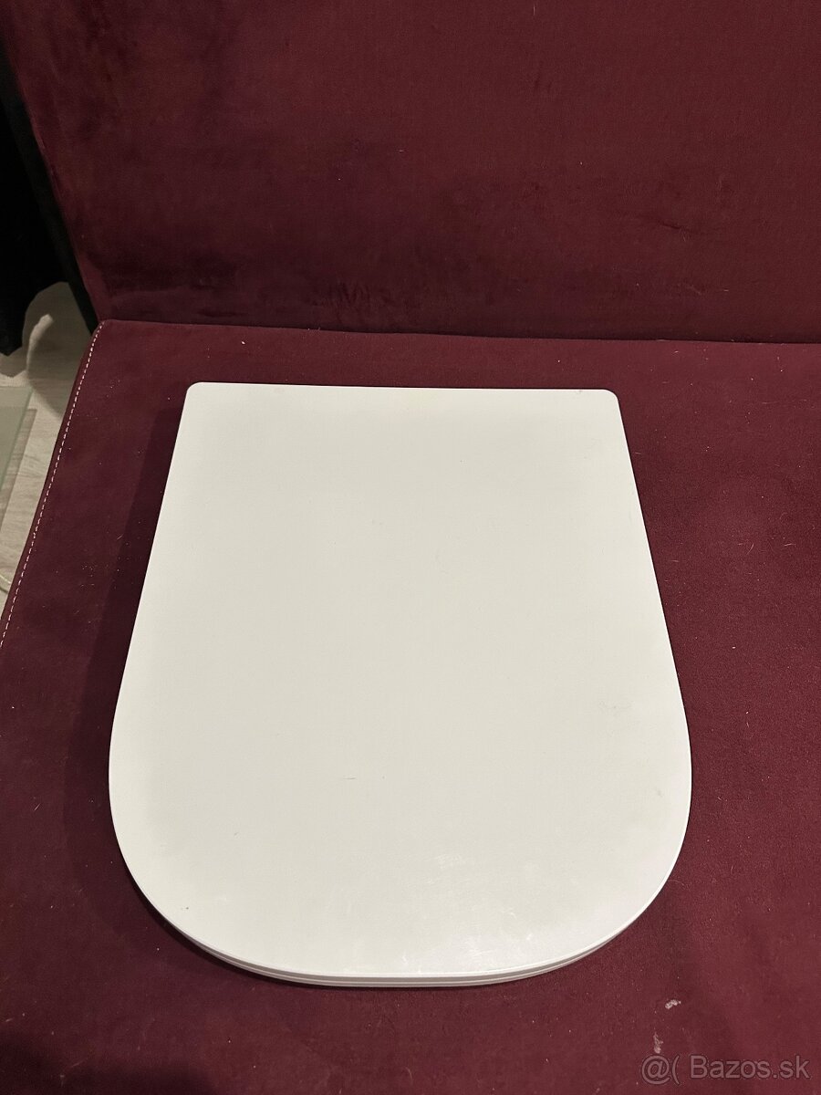 záchodová doska hranatá. - 2