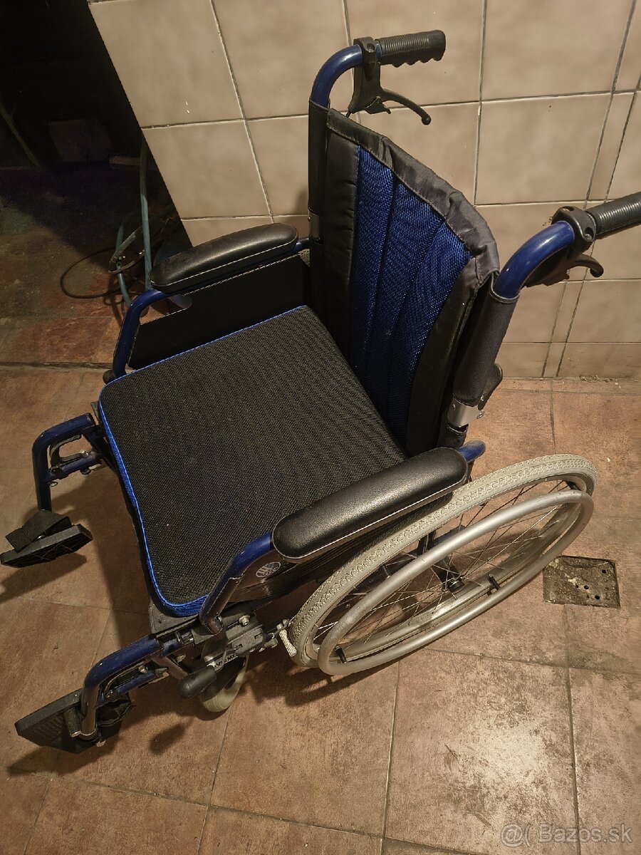 Invalidný vozík - 2