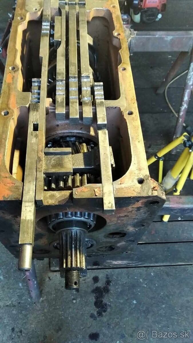 Prevodovka zetor 7745 - 2