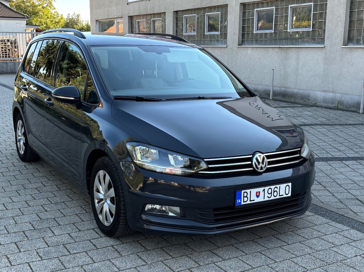Volkswagen Touran - 2