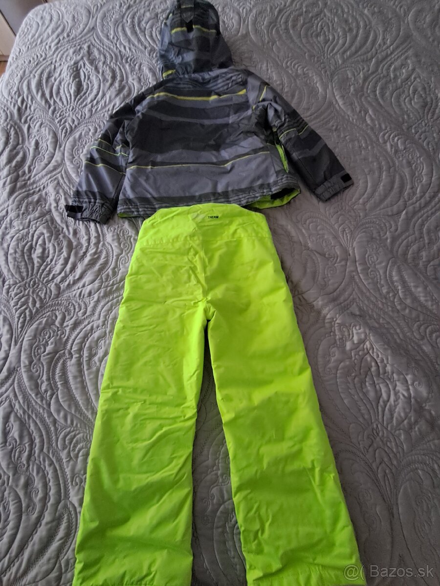 Predám zimnú bundu a otepľovačky. - 2