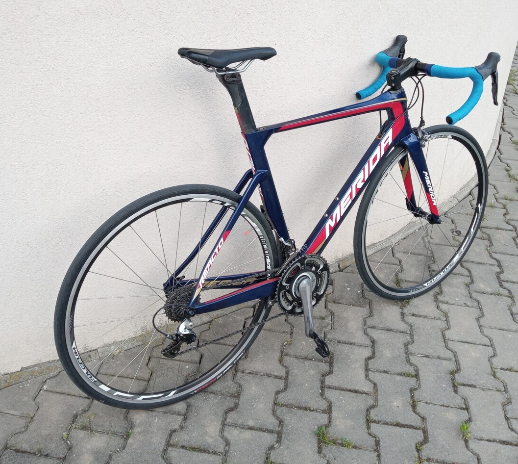 Predám aerokarbonový cestný bicykel MERIDA REACTO,WATTMETER - 2