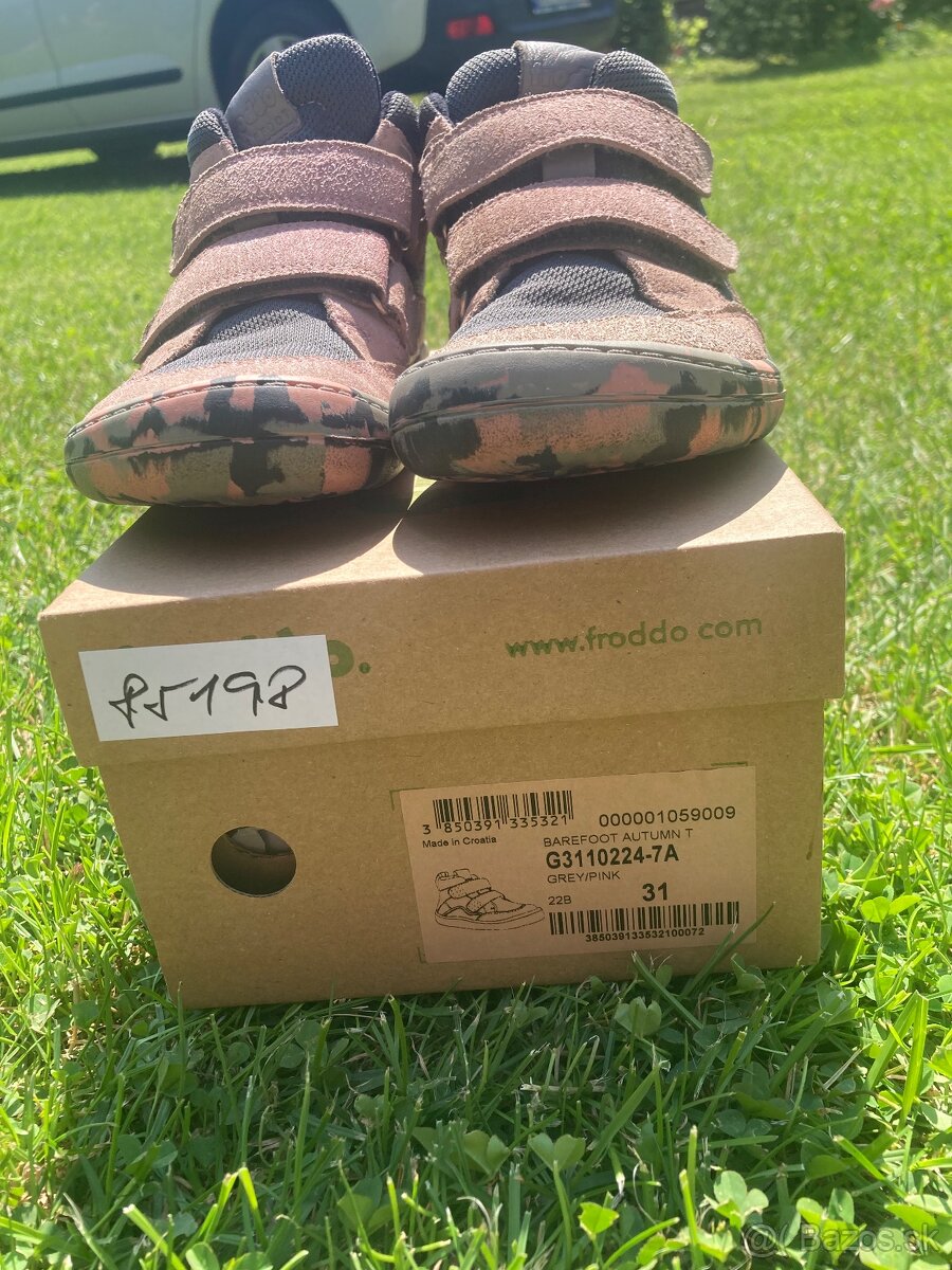 Barefoot froddo31 - 2