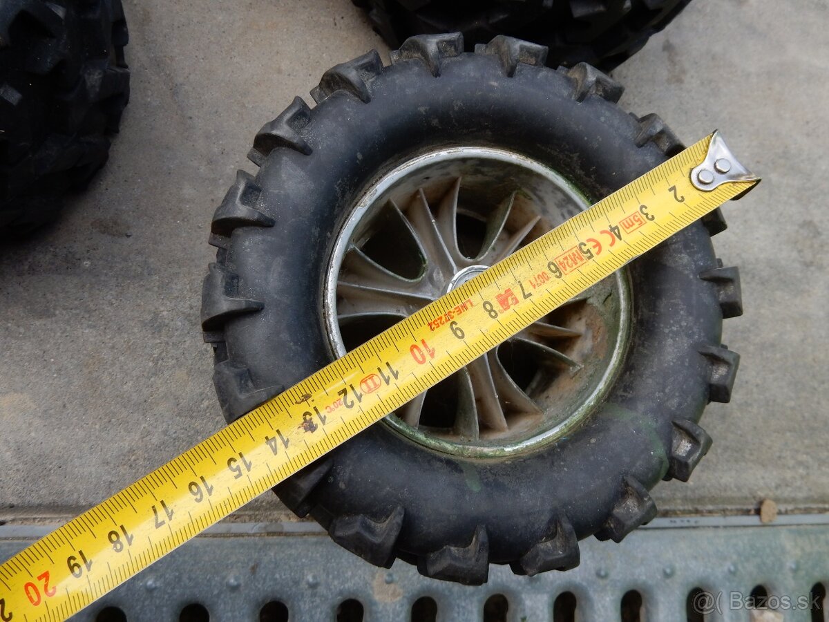 RC nitro auticko - 2