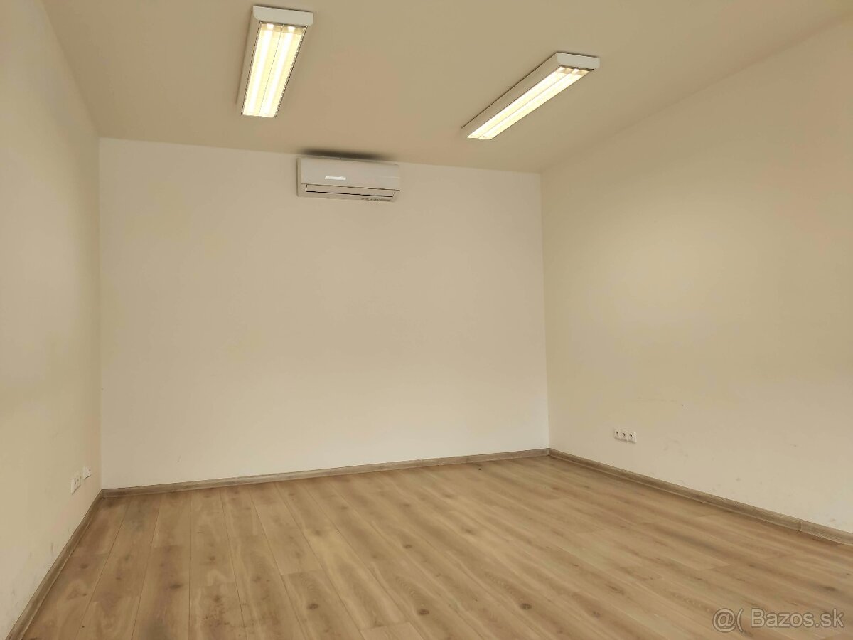 Prenájom kancel. priestorov, s parkov. miestom, Nitra - 2