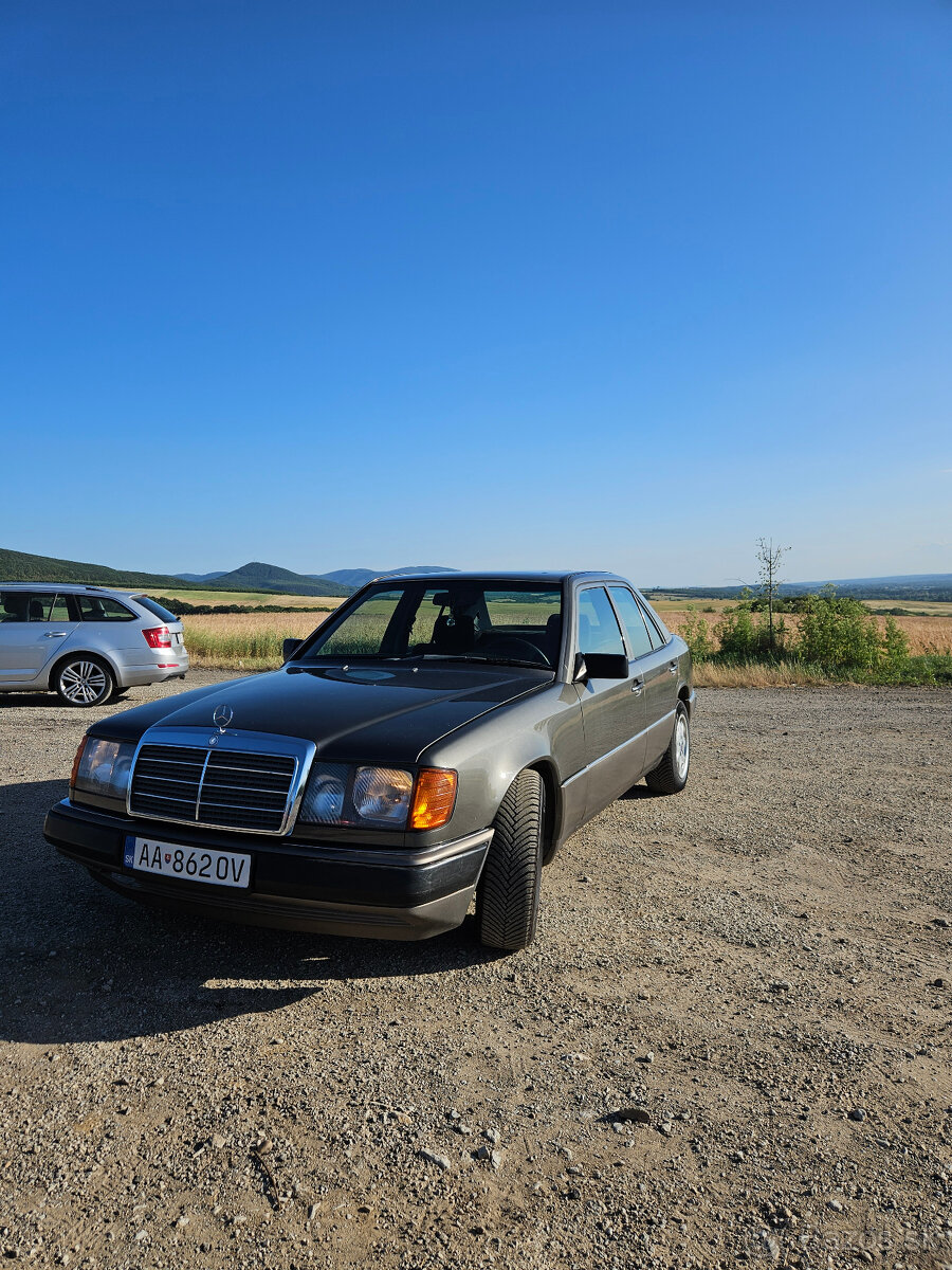 Mercedes W124 300D - 2
