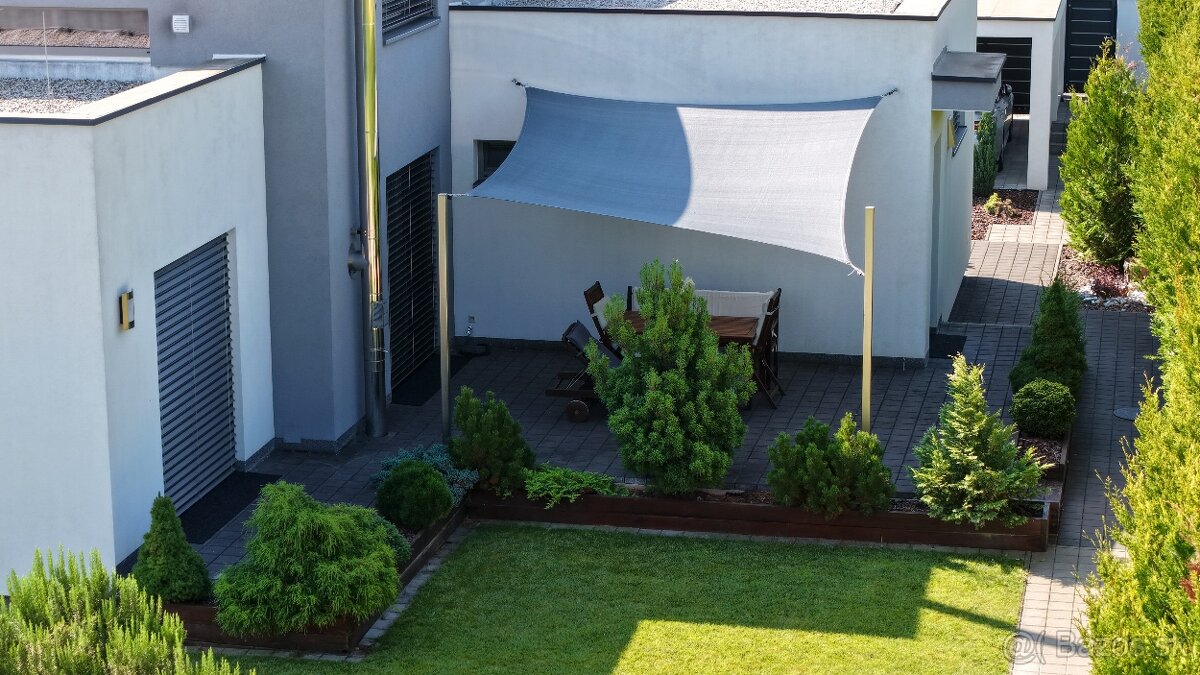 Predaj- Atypický rodinný dom - Malý Lapáš - 2