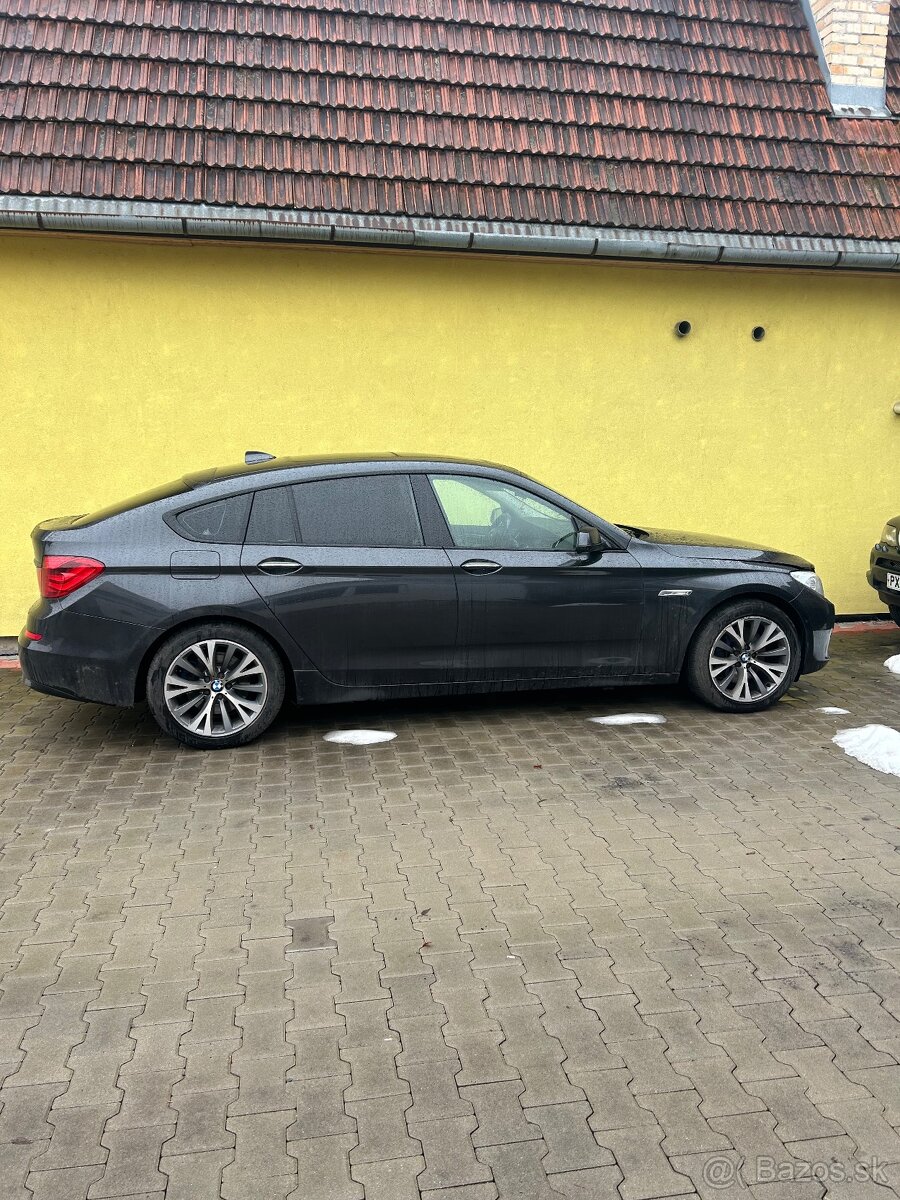 BMW 530 GT F10 - 2