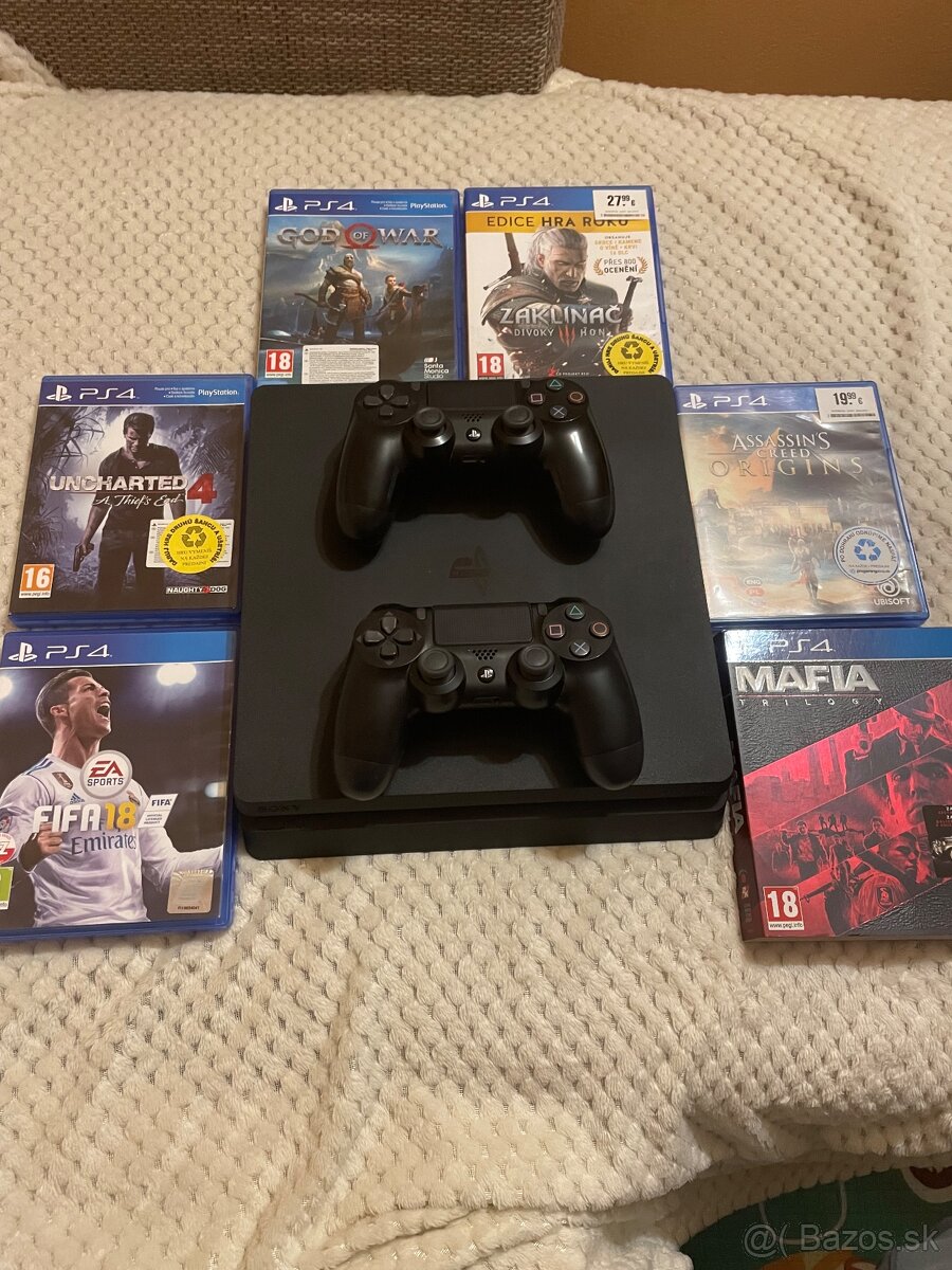 PS4 slim 1TB +2 ovladace+ 8 hier - 2