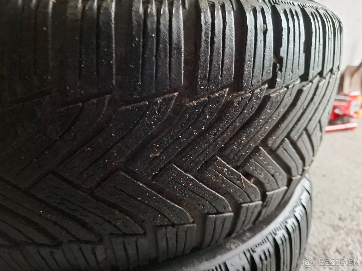 215/55 r17 zimné pneumatiky Michelin - 2