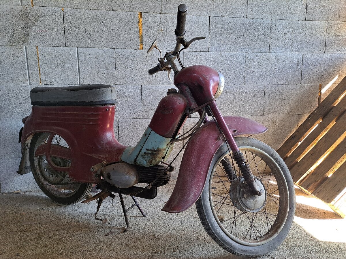 JAWA 50 typ:555 PIONIER - 2