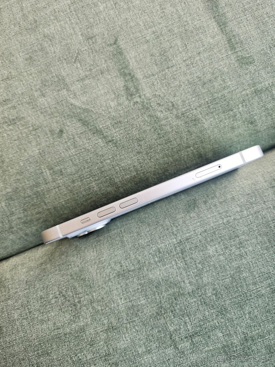 iPhone 15 128gb 84% modrý - 2