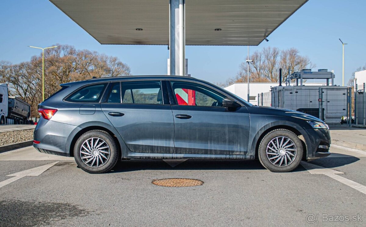 Skoda Octavia Combi 2.0 TDI DSG - 2