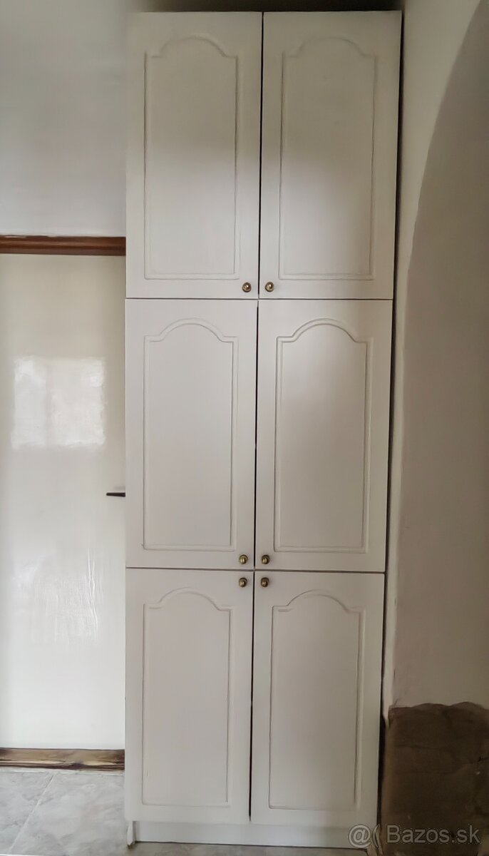 Skrinky, posteľ, stôl, stoličku - 2