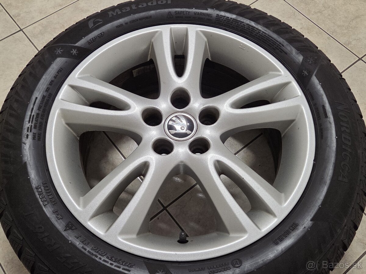 zimné 16" ŠKODA (5x100) - 99% - 2